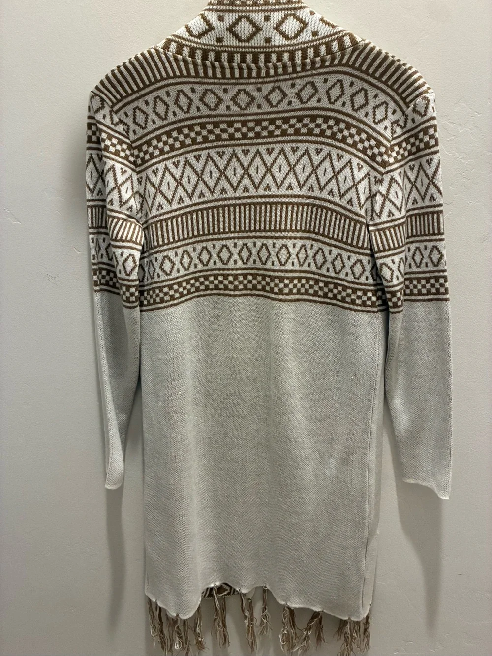 Open-Front Geometric Fringe Cardigan Sweater in Ivory and Brown